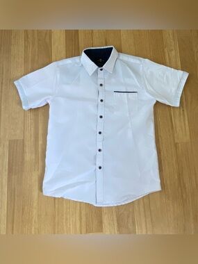 CRAFT FLOW Boys’ White Short Sleeve Button-Up Shirt Size Big Boy 8 - S